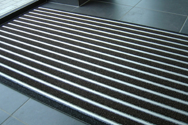Recess Well and Vestibule Mats Milan