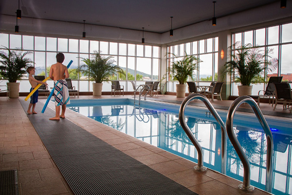 Safety & Industrial Mats Locker Pro instant 4-way drainage matting