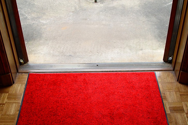 Downtown Interior Rain Mat Red